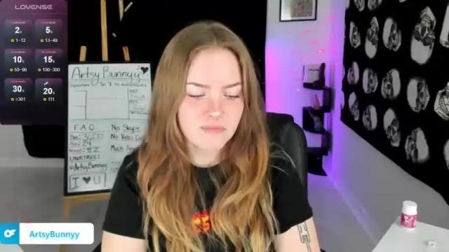 Image 2 of pawggoddess778 Stream on Chaturbate on 13 months ago