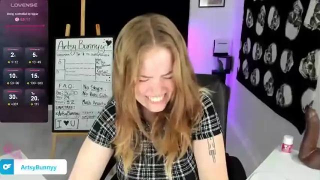 Image 2 of pawggoddess778 Stream on Chaturbate on 15 months ago