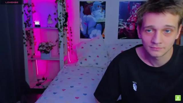 Image 11 of pawkittypawww Stream on Chaturbate on 20 months ago