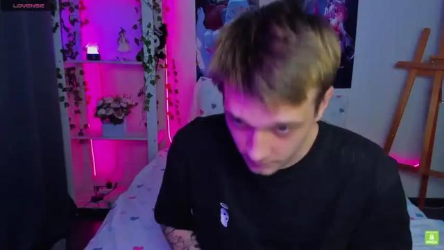 Image 6 of pawkittypawww Stream on Chaturbate on 20 months ago