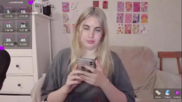 Image 3 of pawwsup1 Stream on Chaturbate on 1 month ago