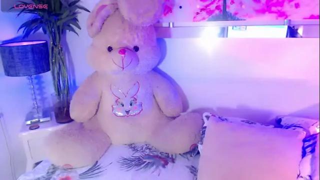 Image 3 of paytoncamila Stream on Chaturbate on 25 days ago