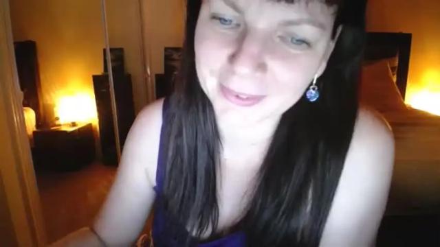 Image 7 of pe4chesncre4m Stream on Chaturbate on 18 months ago
