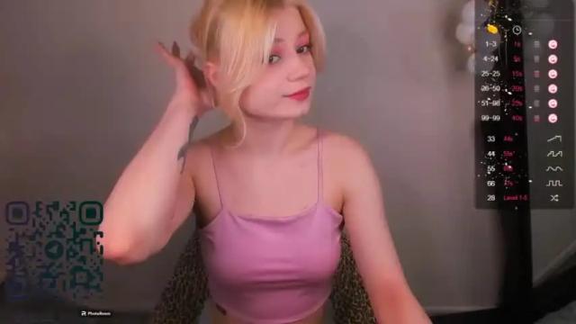 Image 6 of peace_duos Stream on Chaturbate on 19 months ago