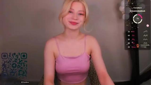 Image 8 of peace_duos Stream on Chaturbate on 19 months ago