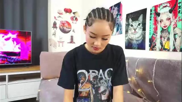 Image 7 of peacebenskin Stream on Chaturbate on 6 months ago