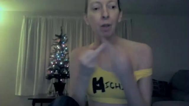 Image 6 of peacelovesexwine Stream on Chaturbate on 26 months ago