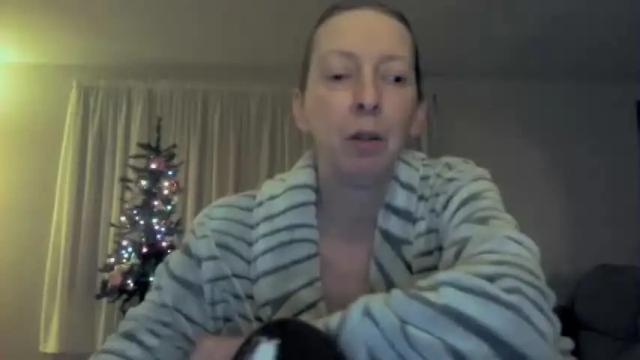 Image 2 of peacelovesexwine Stream on Chaturbate on 25 months ago