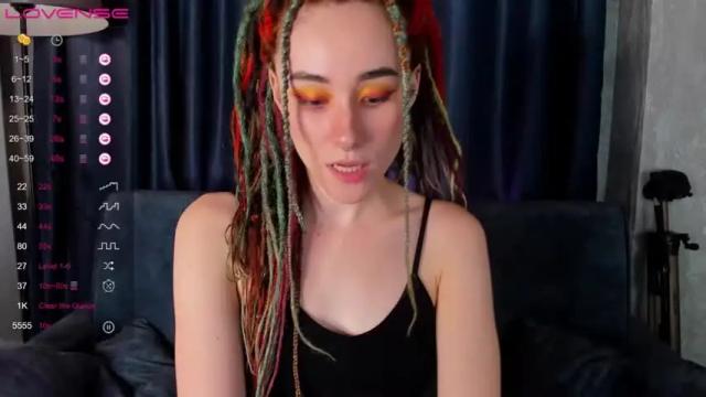 Image 7 of peach_fox Stream on Chaturbate on 19 months ago
