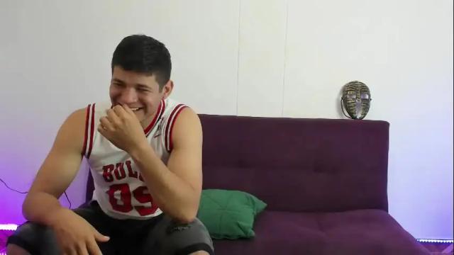 Image 2 of peach_sex18 Stream on Chaturbate on 20 months ago