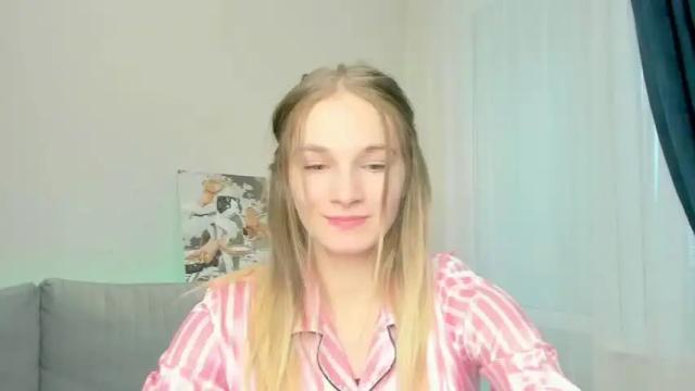 Thumbnail 1, peach_shaake's Stream at Chaturbate, 16 months ago