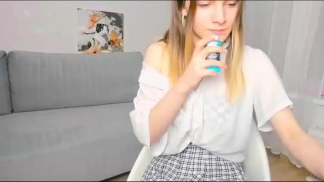 Image 6 of peach_shaake Stream on Chaturbate on 16 months ago