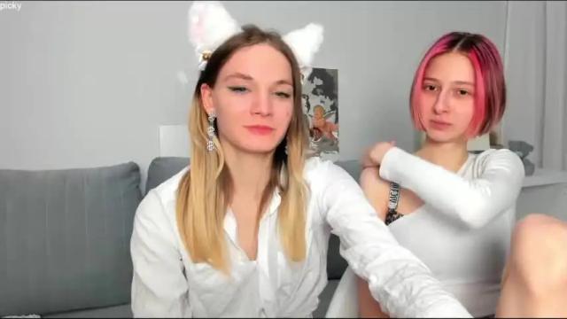 Image 12 of peach_shaake Stream on Chaturbate on 15 months ago