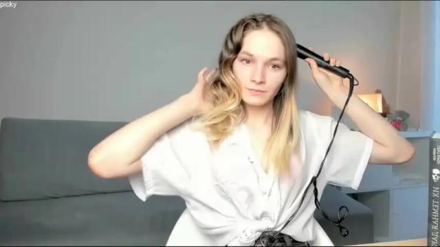Image 10 of peach_shaake Stream on Chaturbate on 15 months ago