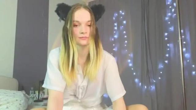 Thumbnail 2, peach_shaake's Stream at Chaturbate, 15 months ago