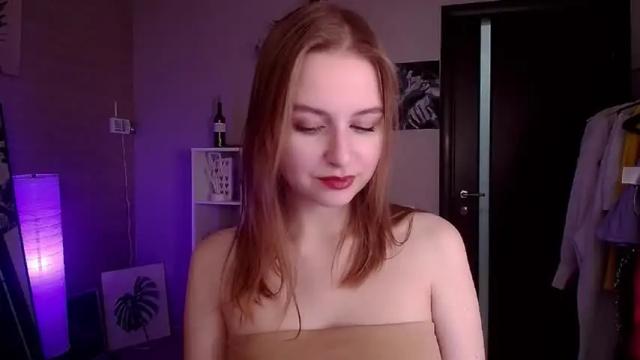 Image 12 of peach_sophie Stream on Chaturbate on 19 months ago