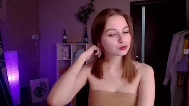 Image 8 of peach_sophie Stream on Chaturbate on 19 months ago
