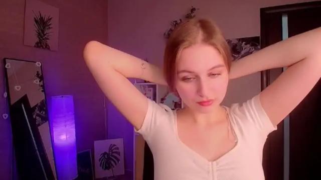 Thumbnail 1, peach_sophie's Stream at Chaturbate, 19 months ago