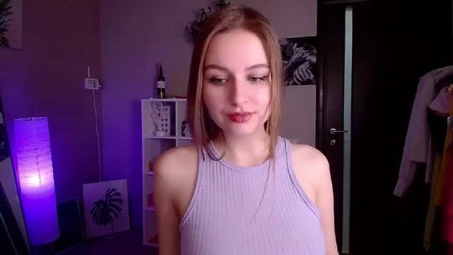Image 10 of peach_sophie Stream on Chaturbate on 19 months ago