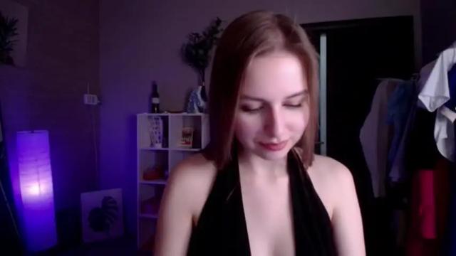 Image 10 of peach_sophie Stream on Chaturbate on 19 months ago