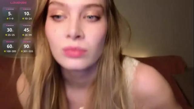 Image 3 of peachcreamcouple Stream on Chaturbate on 1 month ago