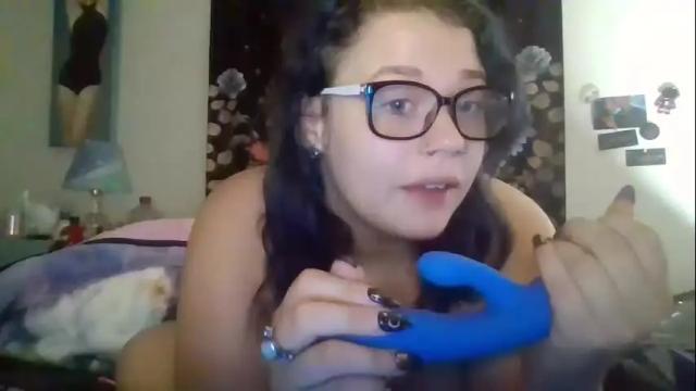 Image 8 of peachie_creams Stream on Chaturbate on 21 months ago