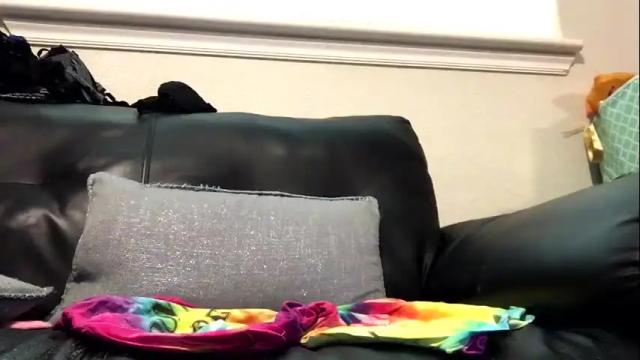 Image 2 of peachkush Stream on Chaturbate on 14 months ago