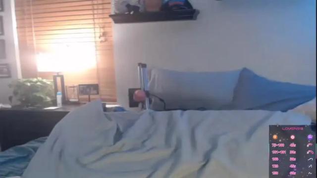Image 3 of peachsundae Stream on Chaturbate on 1 month ago