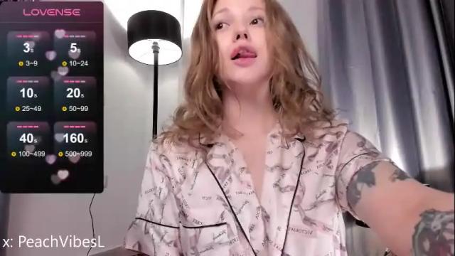 Image 7 of peachvibes Stream on Chaturbate on 1 month ago