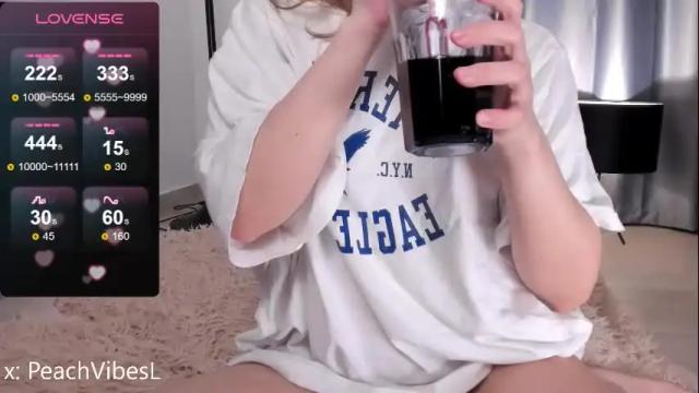 Image 11 of peachvibes Stream on Chaturbate on 1 month ago
