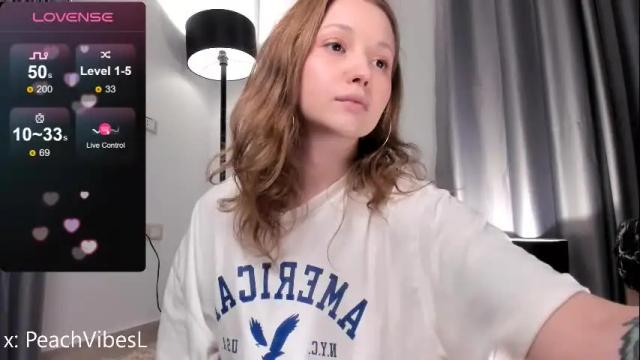 Image 7 of peachvibes Stream on Chaturbate on 1 month ago