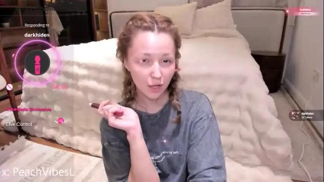 Image 12 of peachvibes Stream on Chaturbate on 29 days ago