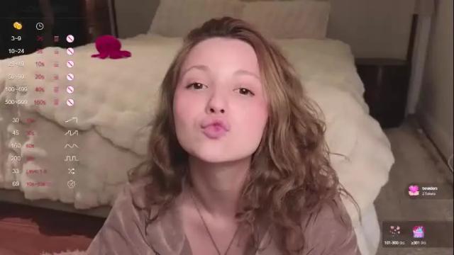 Image 4 of peachvibes Stream on Chaturbate on 4 days ago