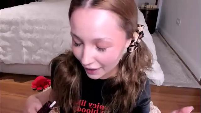 Image 7 of peachvibes Stream on Chaturbate on 2 months ago