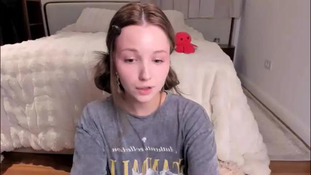 Image 4 of peachvibes Stream on Chaturbate on 1 month ago