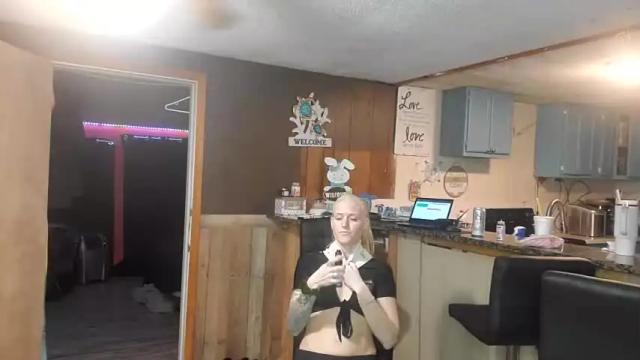 Image 3 of peachycream2017 Stream on Chaturbate on 19 months ago