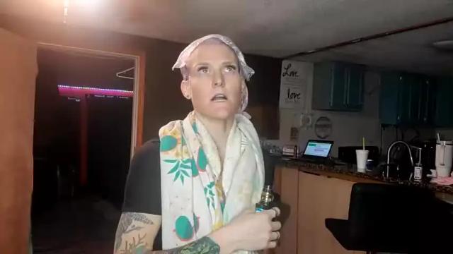 Image 7 of peachycream2017 Stream on Chaturbate on 19 months ago