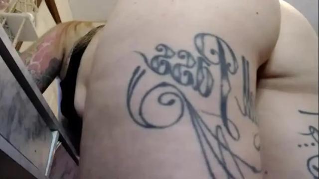 Image 3 of peachyykat Stream on Chaturbate on 5 months ago