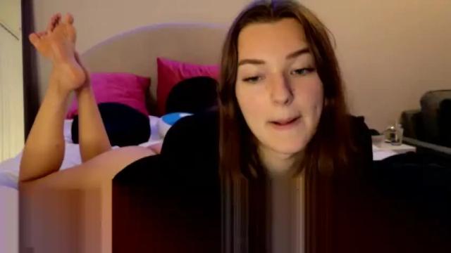 Image 7 of peachyyvirgo Stream on Chaturbate on 22 months ago