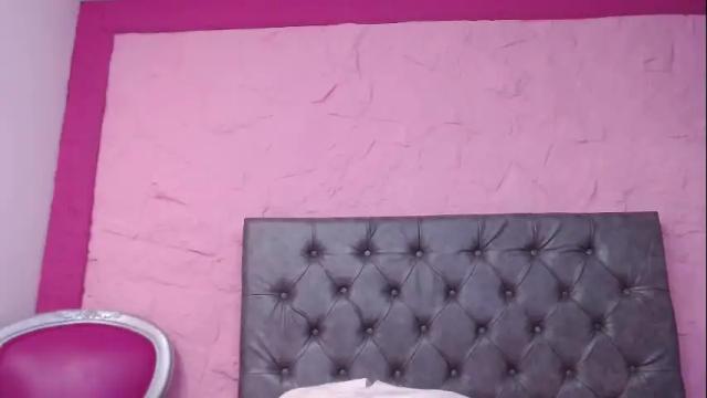 Image 6 of pearl_michelts Stream on Chaturbate on 17 days ago