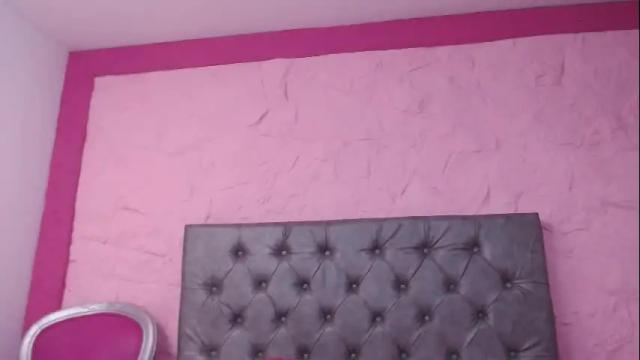 Image 2 of pearl_michelts Stream on Chaturbate on 2 months ago