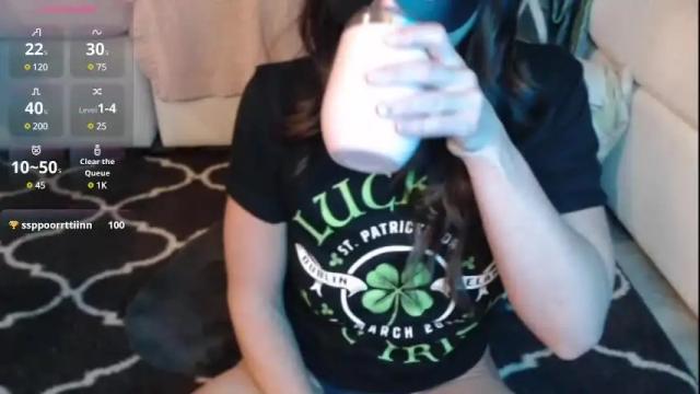 Image 3 of peekclimaxxx Stream on Chaturbate on 1 month ago
