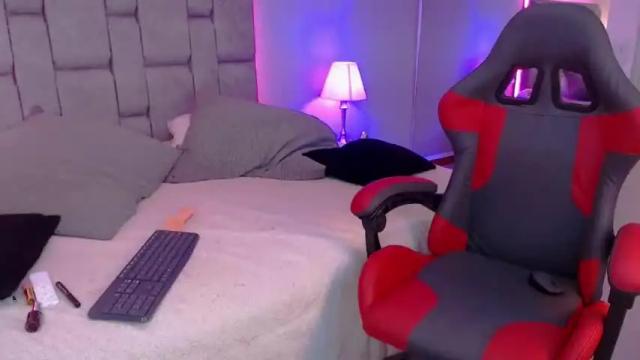 Image 2 of peersefone Stream on Chaturbate on 20 months ago