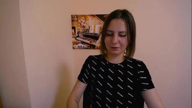 Image 12 of peggy_f Stream on Chaturbate on 18 days ago
