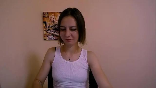 Image 3 of peggy_f Stream on Chaturbate on 7 months ago