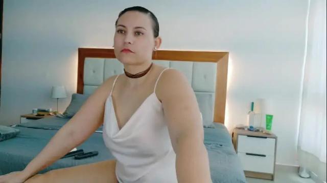 Image 10 of penelope_cooper1 Stream on Chaturbate on 10 days ago