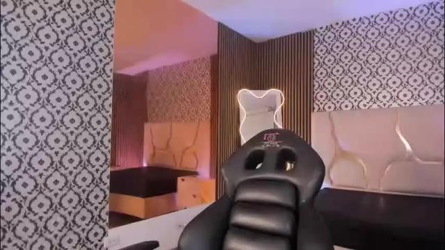 Image 7 of penelope_tay Stream on Chaturbate on 28 days ago