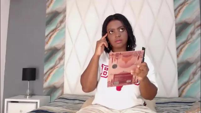 Image 6 of penelopeboobs_ Stream on Chaturbate on 4 months ago