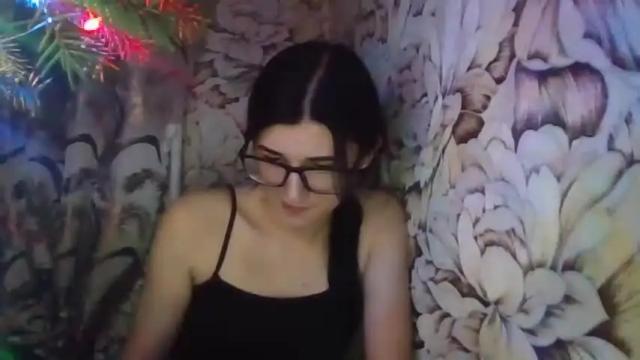 Image 2 of pennyjoys Stream on Chaturbate on 16 months ago