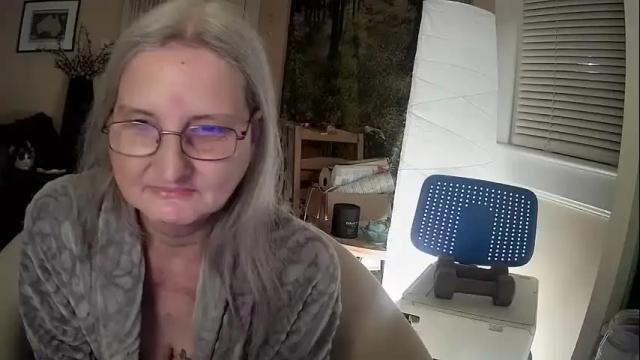 Image 2 of pennywoodstock Stream on Chaturbate on 14 months ago